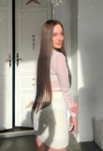 Elia +971529346302